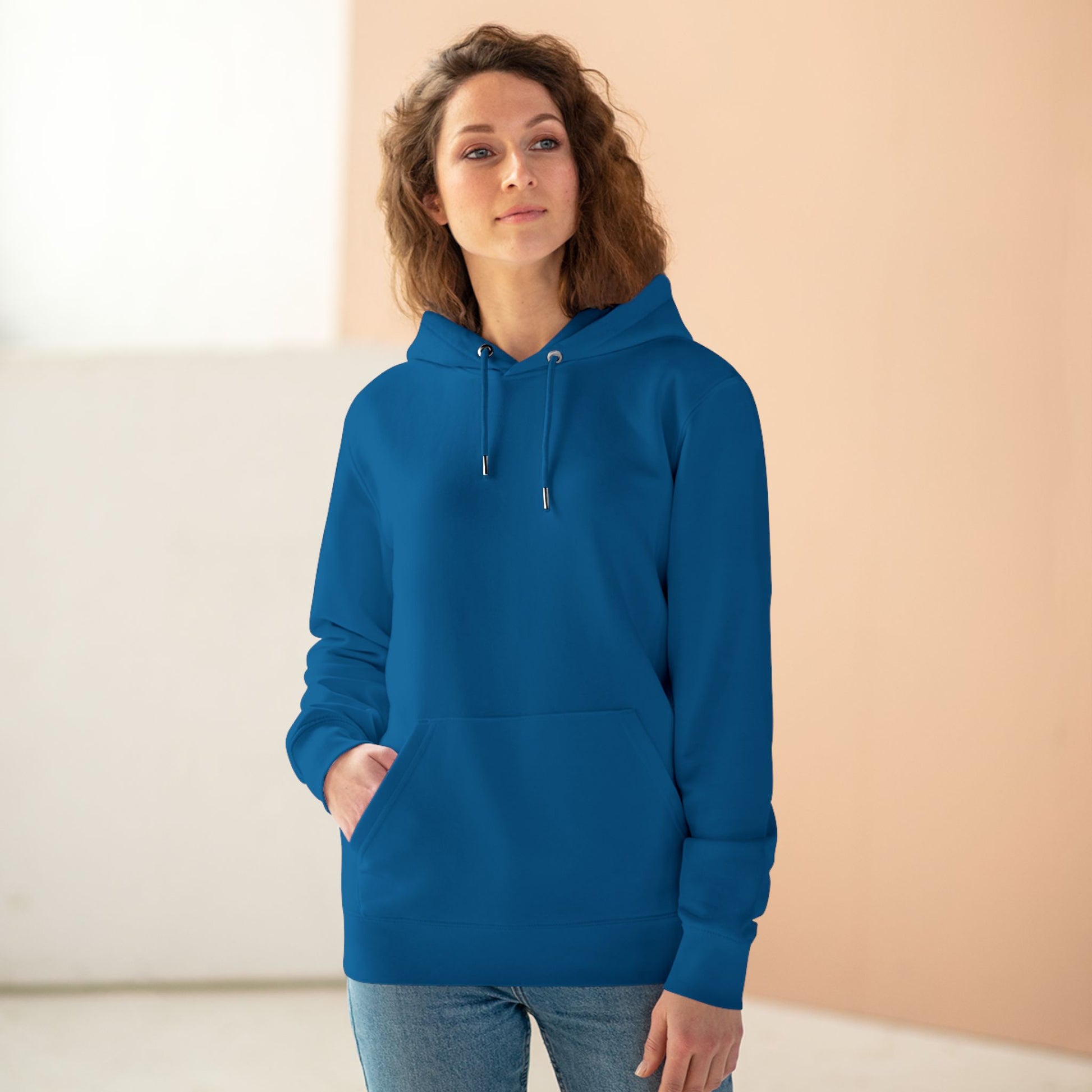 “Hoodie Unisex Peón de Ajedrez – Algodón Orgánico y Estilo Pop Art”   Hoodie