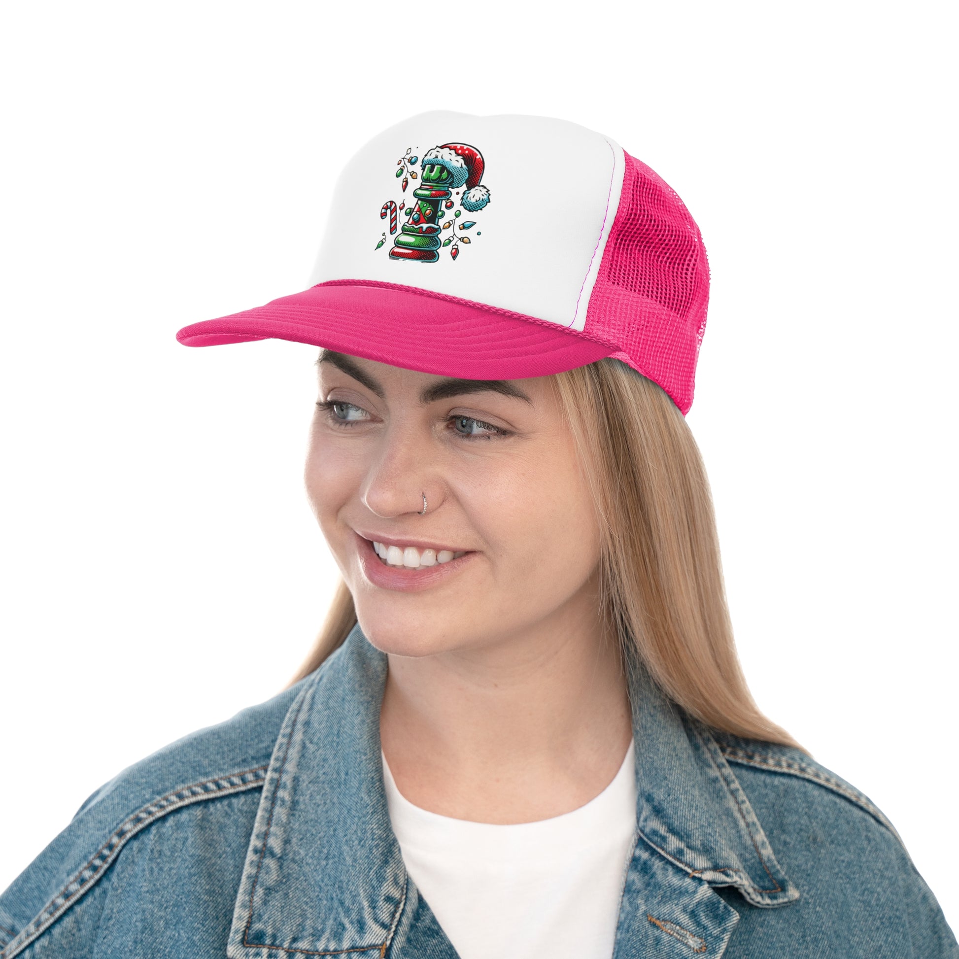 Tracker Cap Navideña – Torre Ajedrez Pop Art   Hats