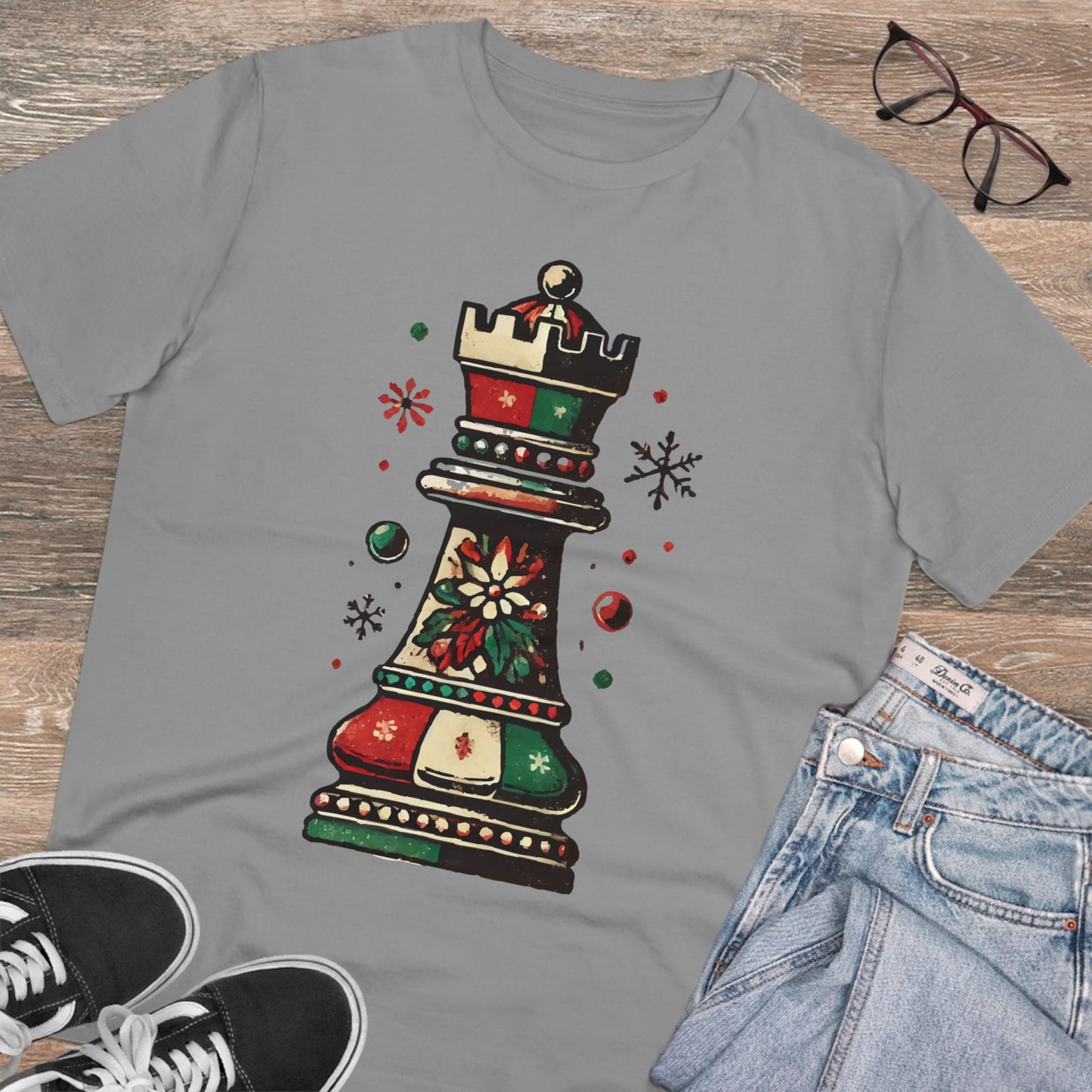 Camiseta Unisex Orgánica Torre de Ajedrez Vintage Navideña - Edición Festiva   T-Shirt