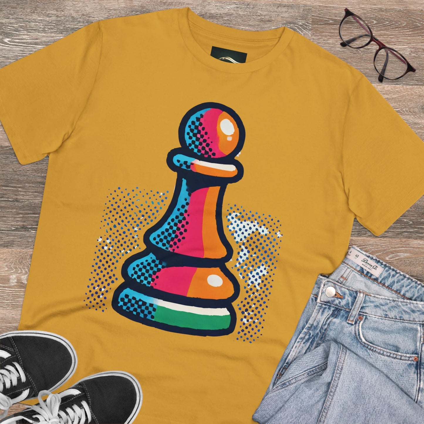 “Camiseta Unisex Peón de Ajedrez – Algodón Orgánico y Estilo Pop Art”   T-Shirt  33.00 Ochre-3XL