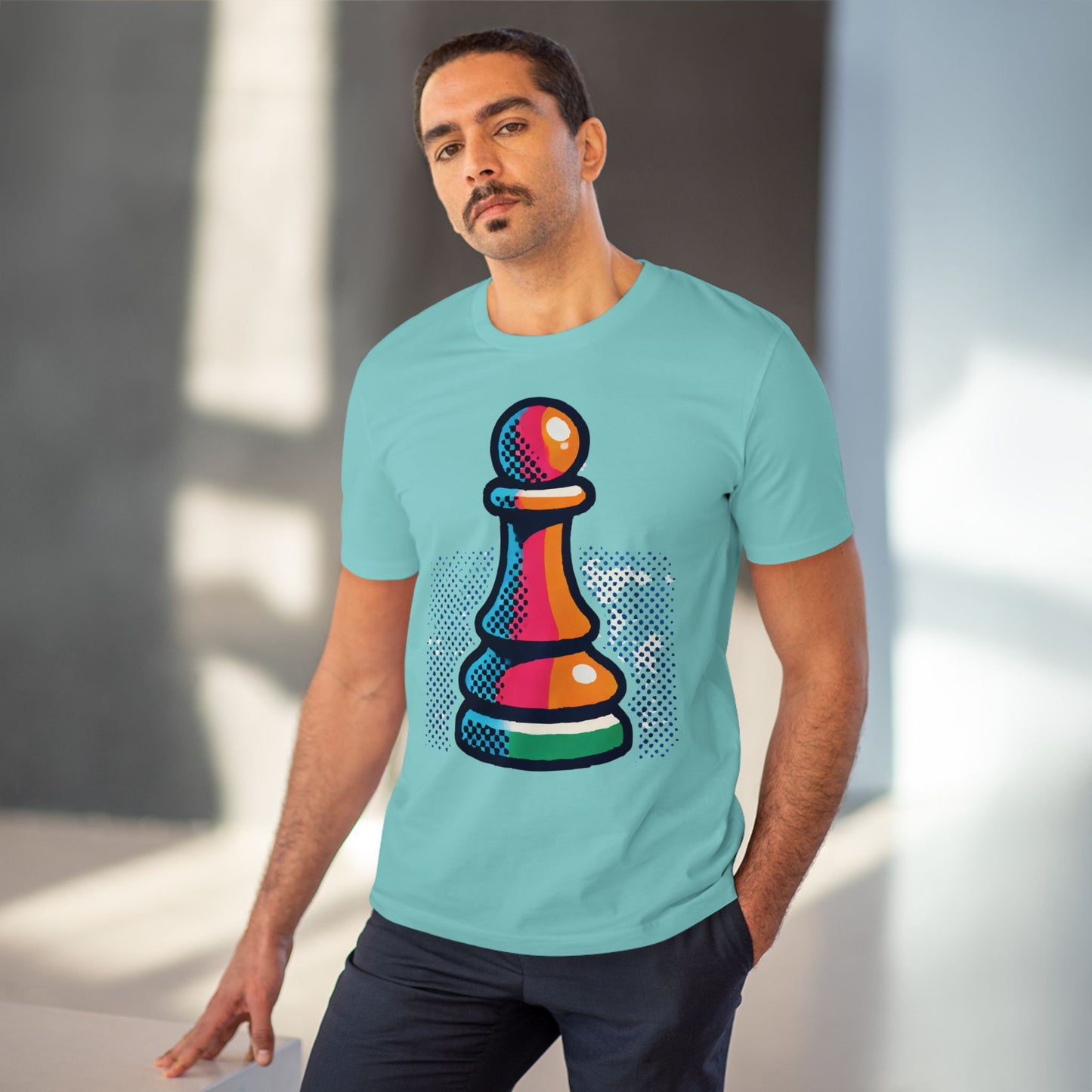 “Camiseta Unisex Peón de Ajedrez – Algodón Orgánico y Estilo Pop Art”   T-Shirt